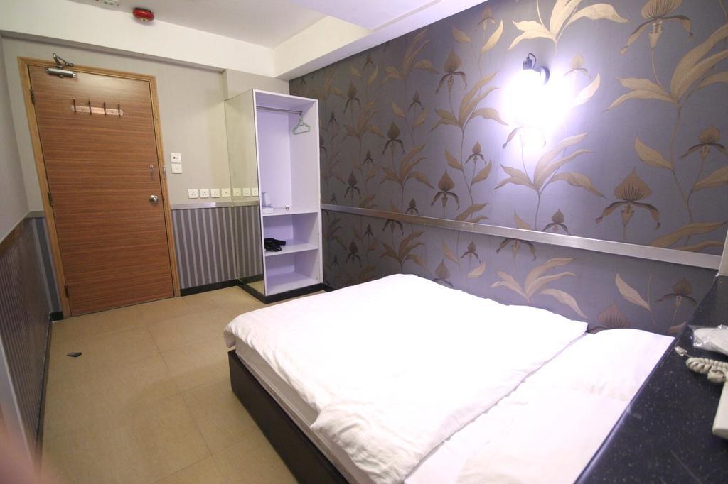 S3 Hotel Hong Kong Dış mekan fotoğraf