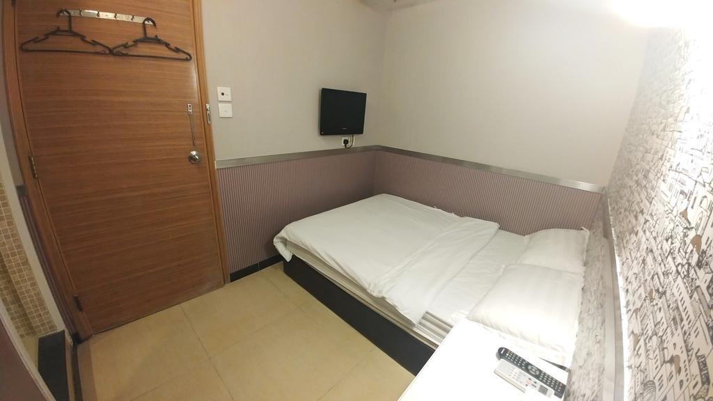 S3 Hotel Hong Kong Dış mekan fotoğraf